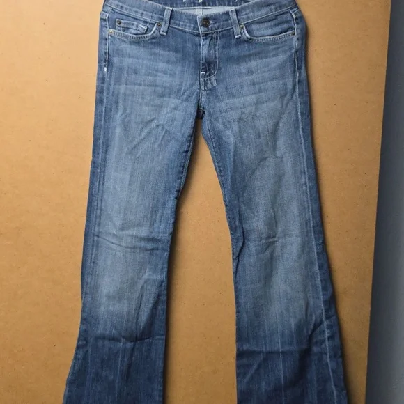 7 For All Mankind Dojo blue jeans rhinestone pocket - Picture 7 of 7